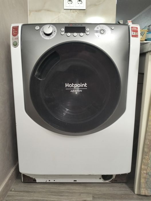 Пральна машина Арістон Хотпойнт Ariston Hotpoint