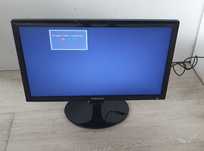 Monitor Samsung 19 cali S19C150F stan idealny