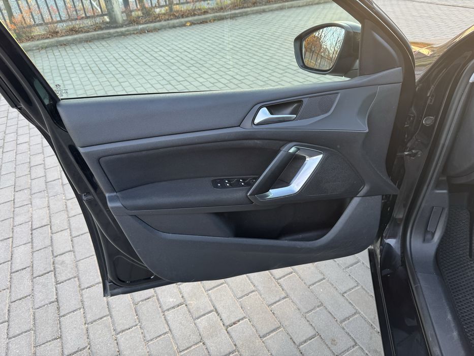 Peugeot 308 T9 2014 р. Дизель