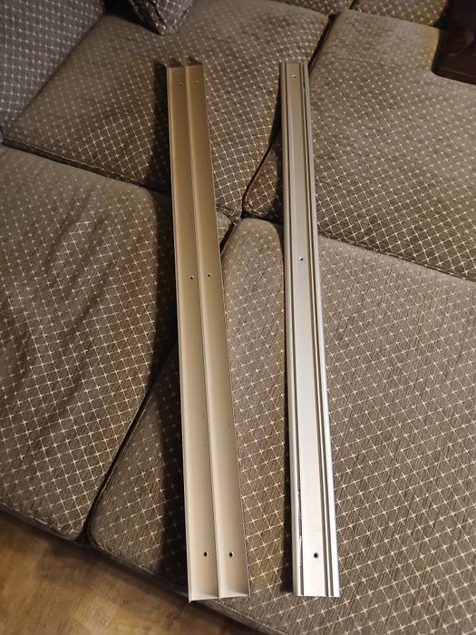 Направляючі нові для меблів під золото