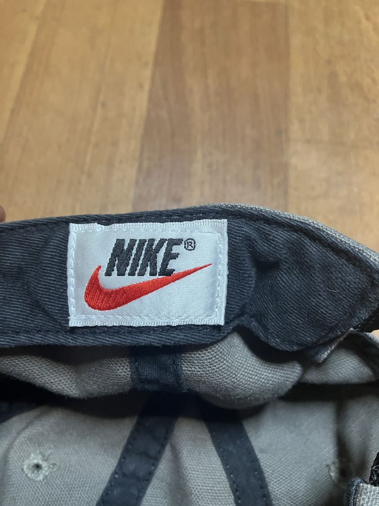 Вінтажна кепка Nike