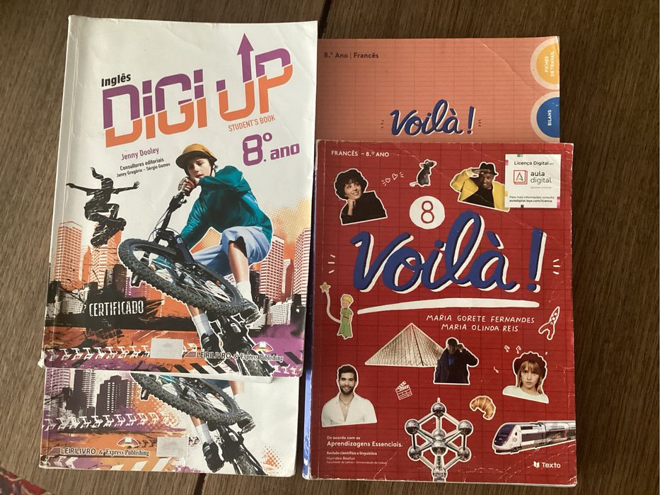 Livros de ingles Digi Up