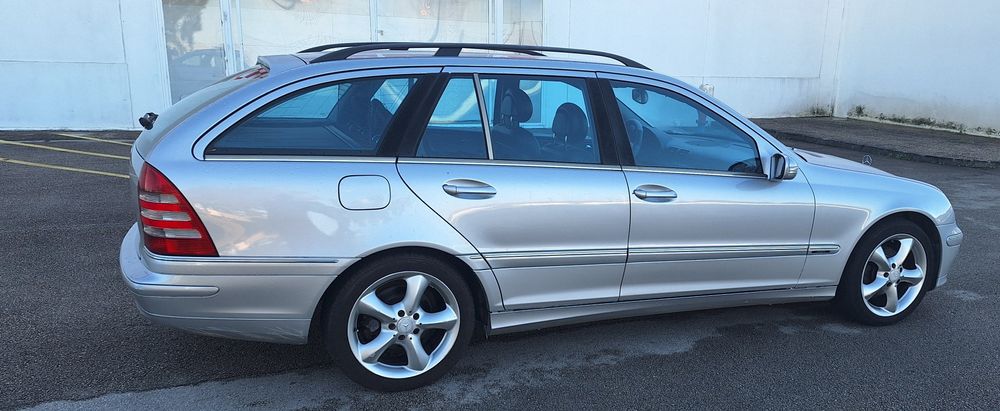 Mercedes Benz C220 CDI Advangarde 01/2005