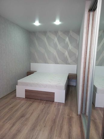 Сдам 1 комнатную квартиру с ремонтом метро Академика Павлова