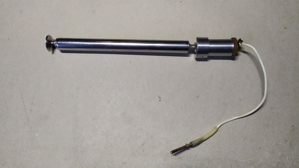 Антенна для радіо. Метрова.