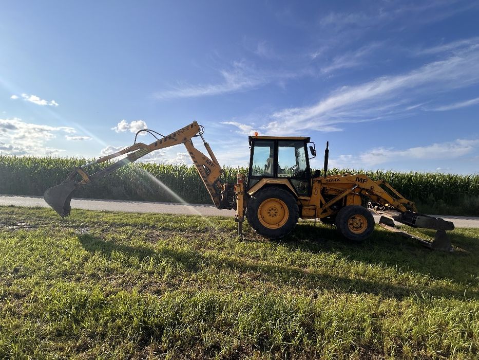 Sprzedam koparko-ładowarke