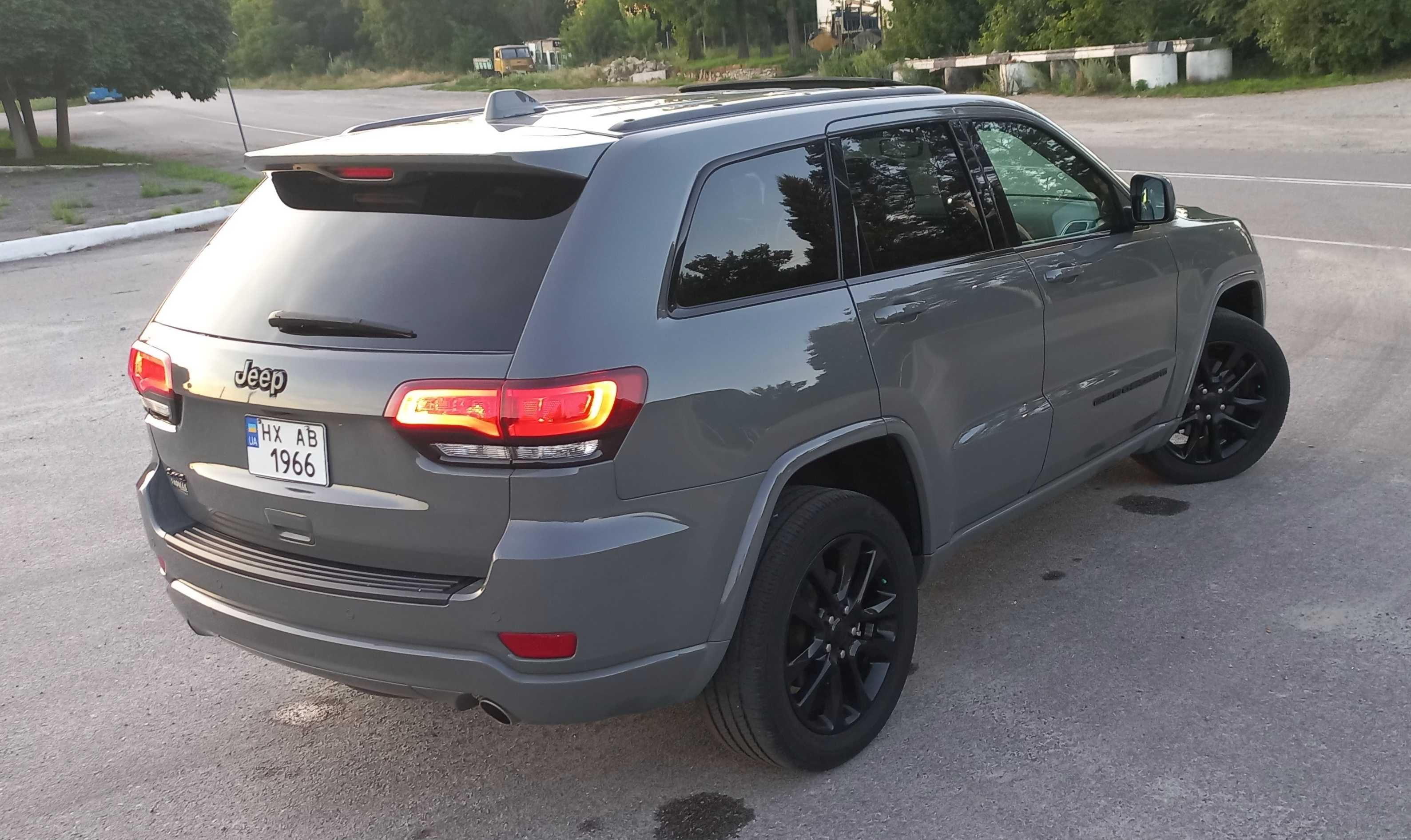 Jeep Grand Cherokee 2022р.в, 4х4, 3.6 газ/бенз