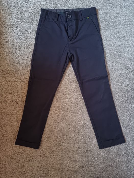 Calças clássicas Nukutawake (Mayoral) menino 10 anos novas