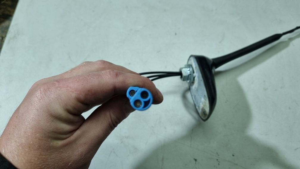 Antena radia gps nawigacji opel vectra c signum sedan kombi