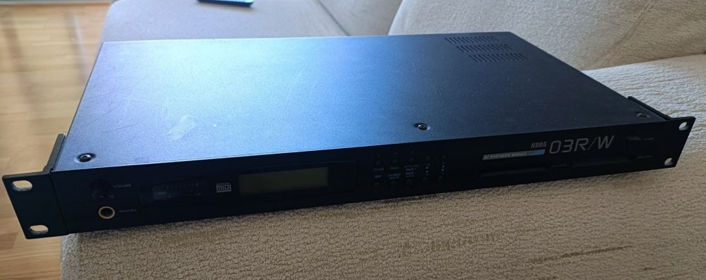 Módulo Korg 03R/W