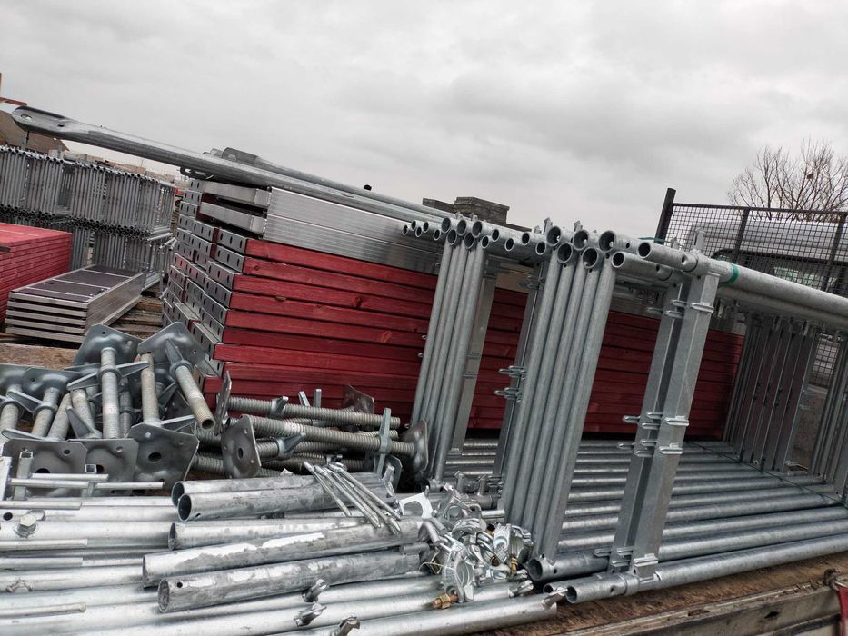 Rusztowanie pletak systemowe 135 m2