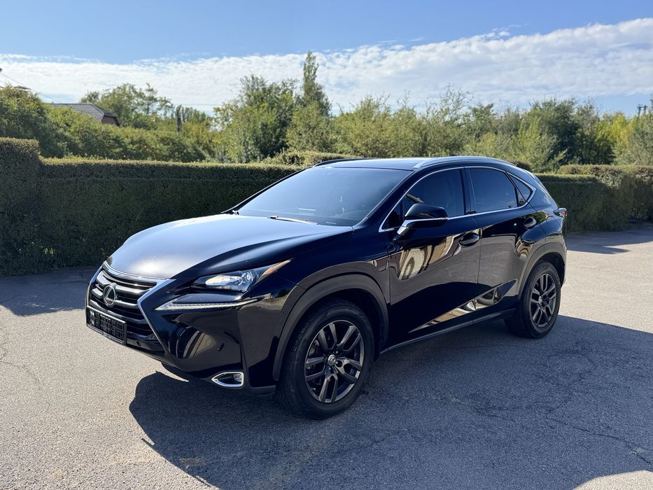Продам лексус nx 200