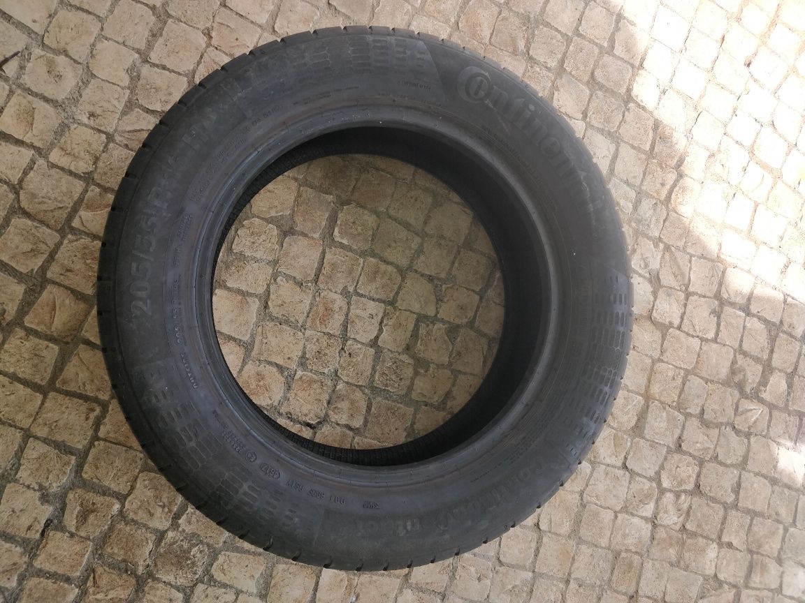 Pneus 205/55/16 r Continental