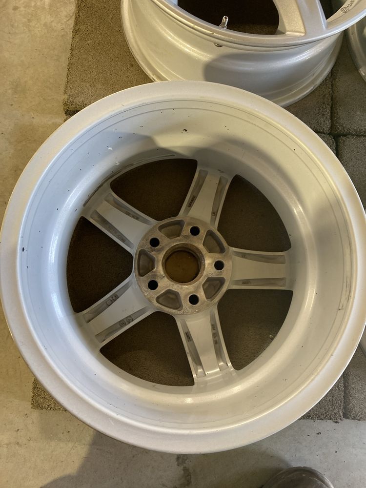29. Felgi audi a3 a4 6,5jx16h2 et42 5x112 komplet wysylam vw skoda