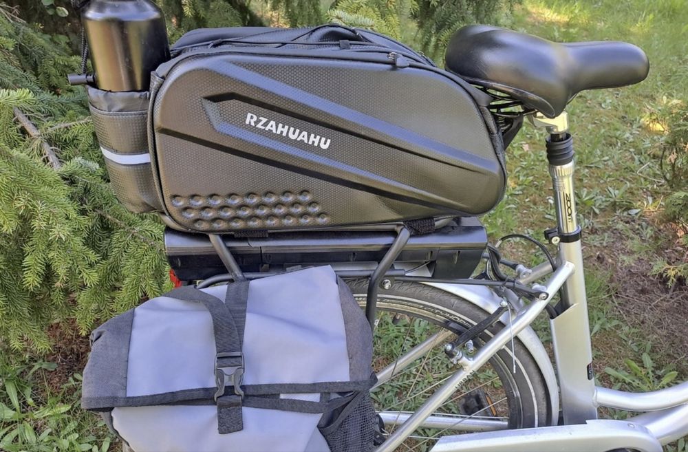 Nowa torba rowerowa / sakwa na bagażnik – wodoodporna, 10L