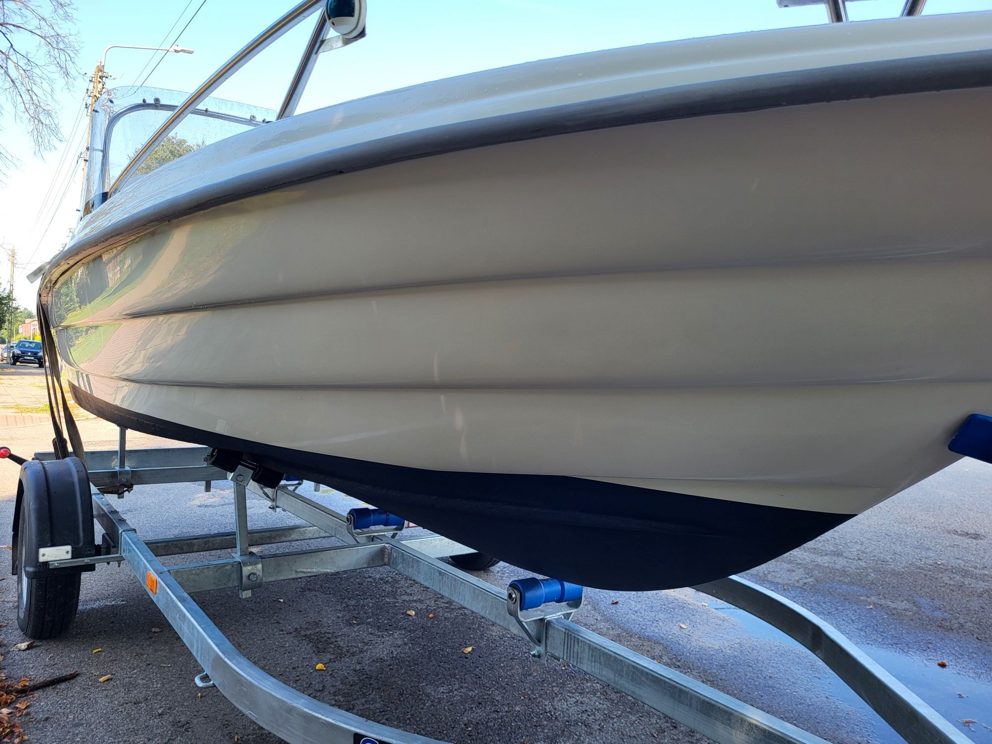 Lodz lodka motorowka Bella 512e Open bayliner quicksilver searay balt