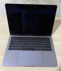 Portátil Apple Macbook Pro 13'' A1989 Com Touch Bar – Space Grey