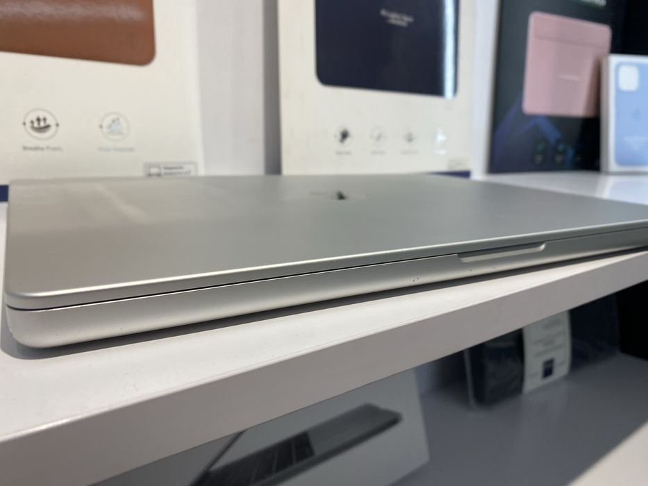 Used Macbook Pro 16 M1 Pro 16/512 Silver
