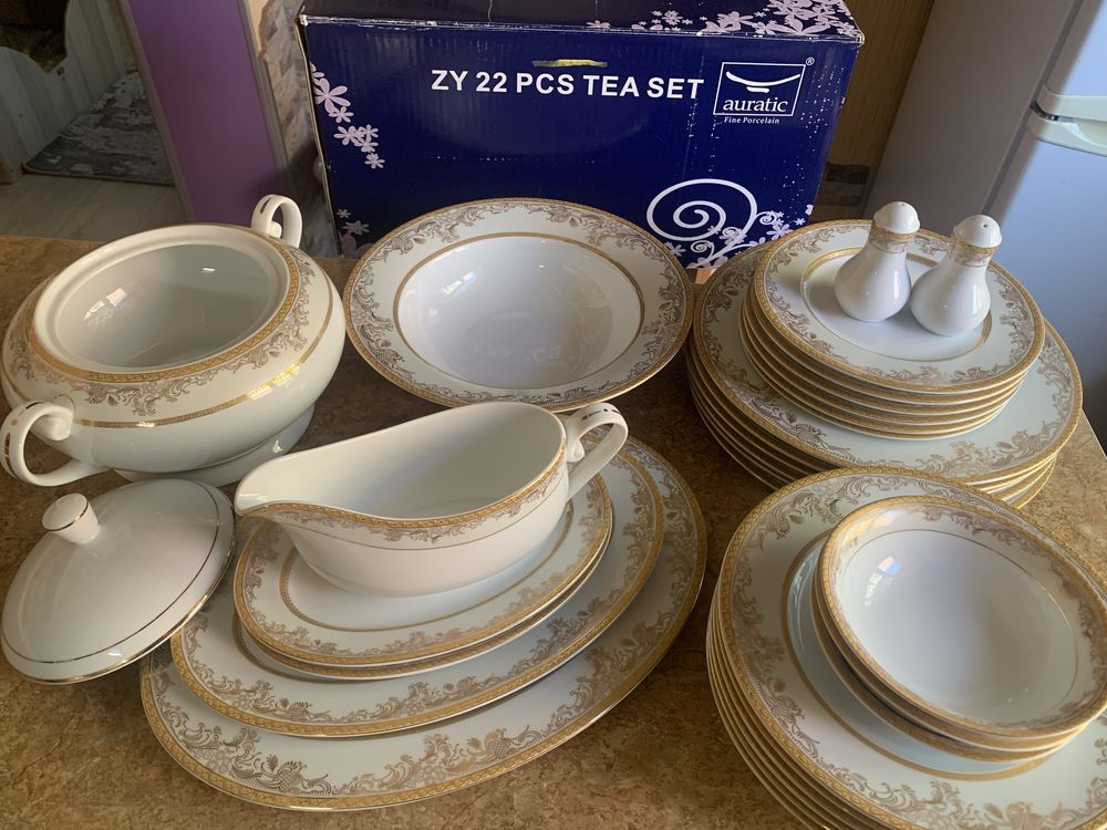 Набір столовий та чайний auratic Fine Porcelain