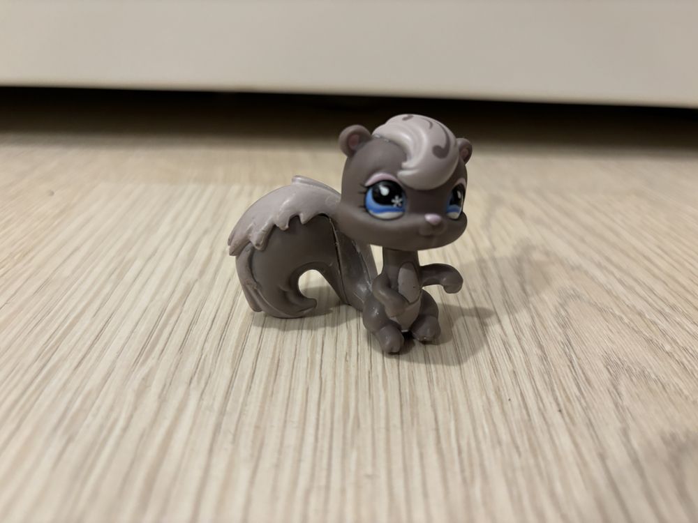 Littlest pet shop