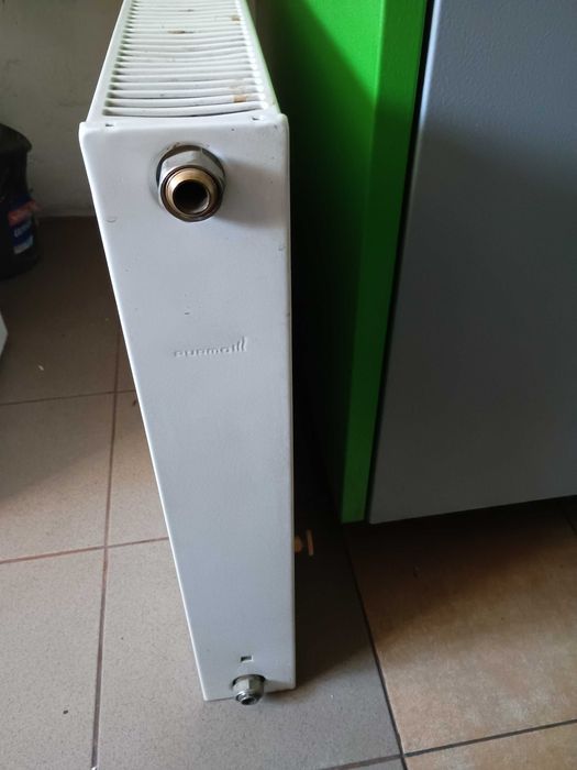 Grzejnik pokojowy i łazienkowy drabinka