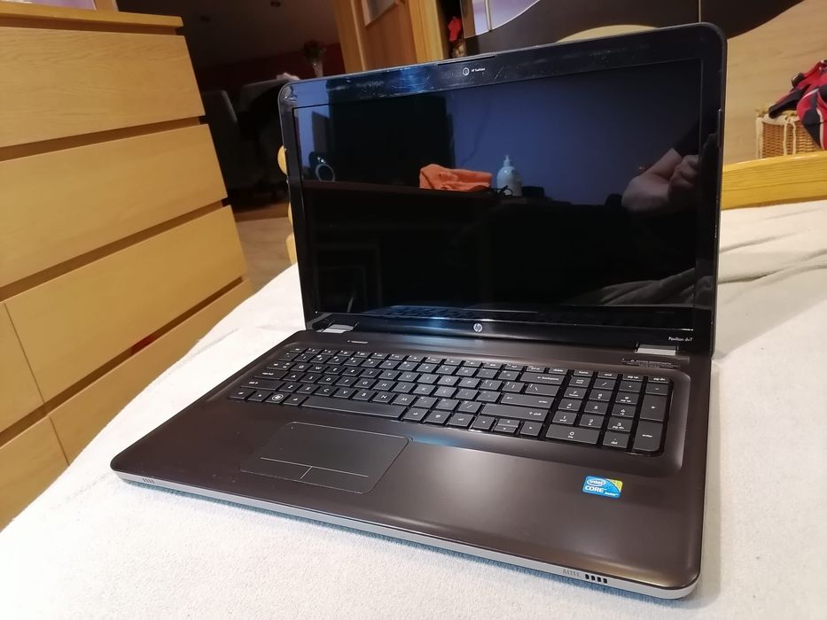 Jak nowy Laptop 17 cali HP I5 ssd 8gb ram idealny