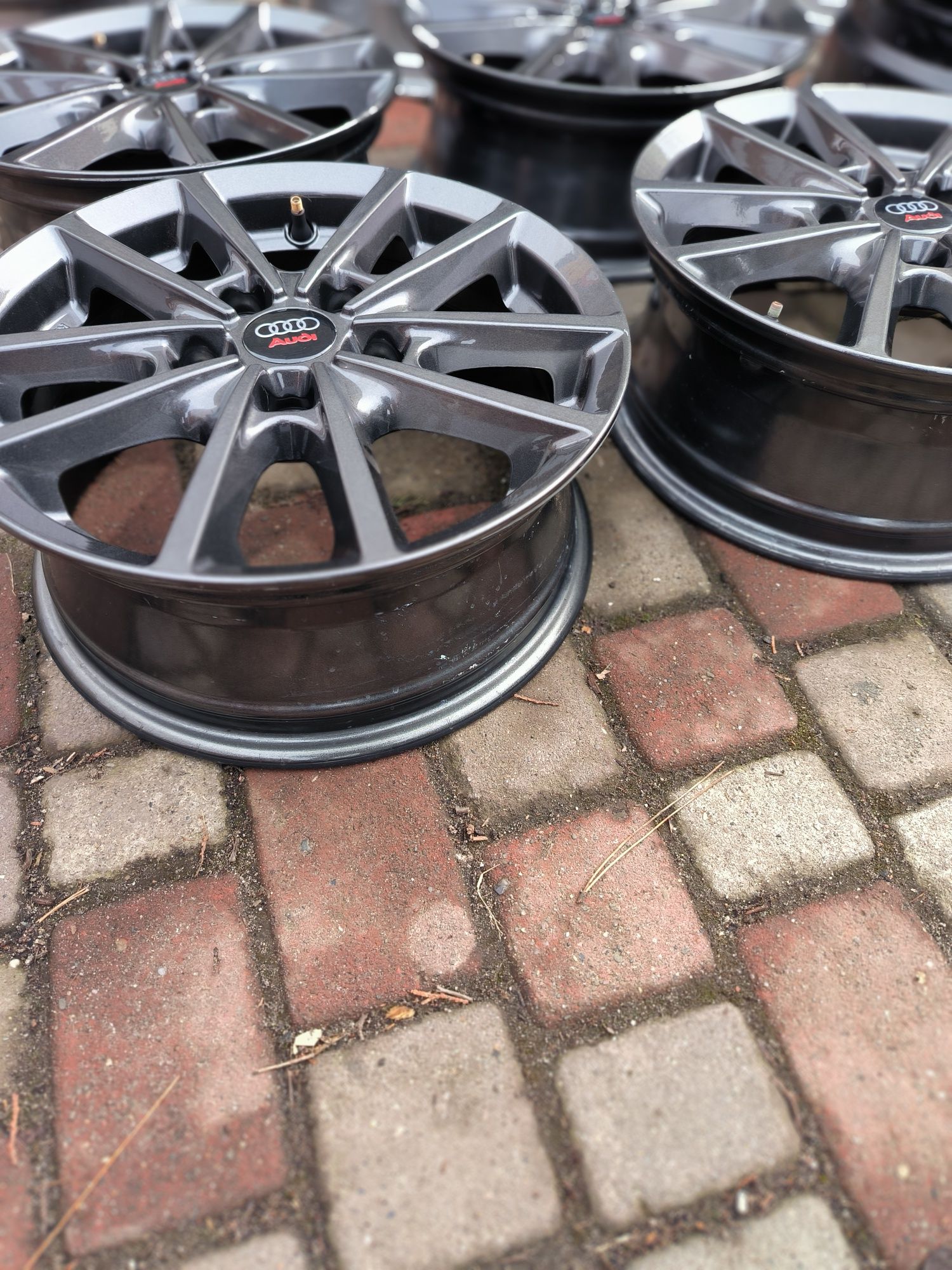 Felgi aluminiowe 15 Audi A3 A4  5x112