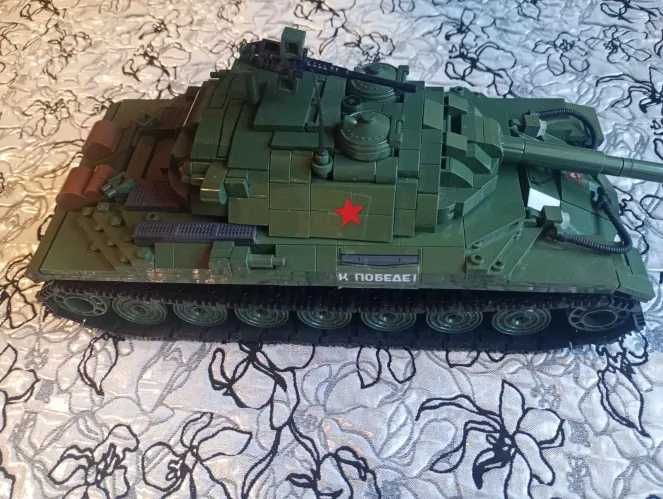Czołg Cobi Is-7, bez załogi, złożony, limitowany