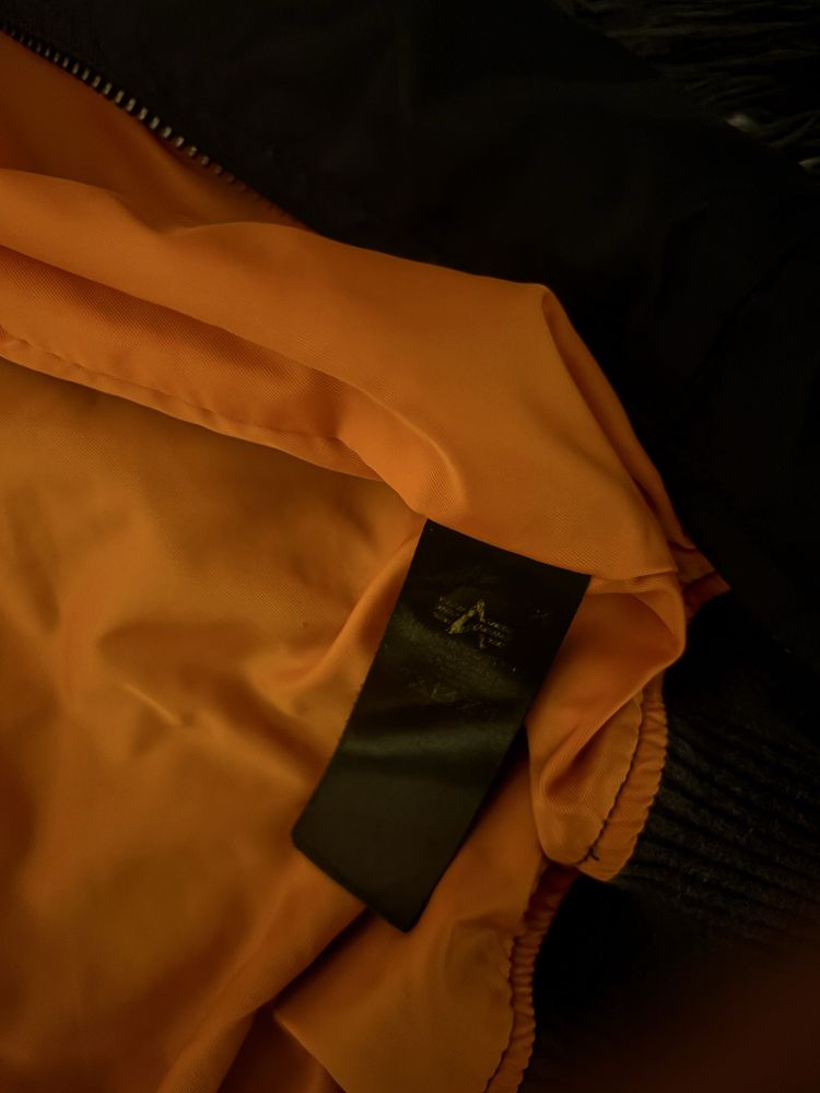 Бомбер alpha industries