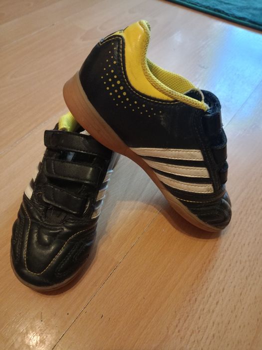 Buty Adidas 11PRO junior super r.31