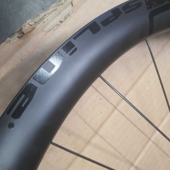 Koło rowerowe tył Dt Swiss Grc 1400 Spline gravel shimano kol21