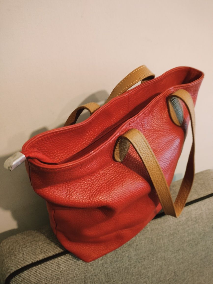 Czerwona ,skórzana torebka damska na ramie shopper