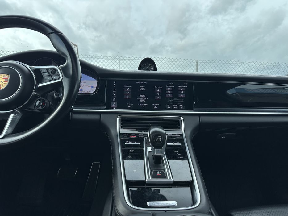 Porsche Panamera 4 Sport Turismo