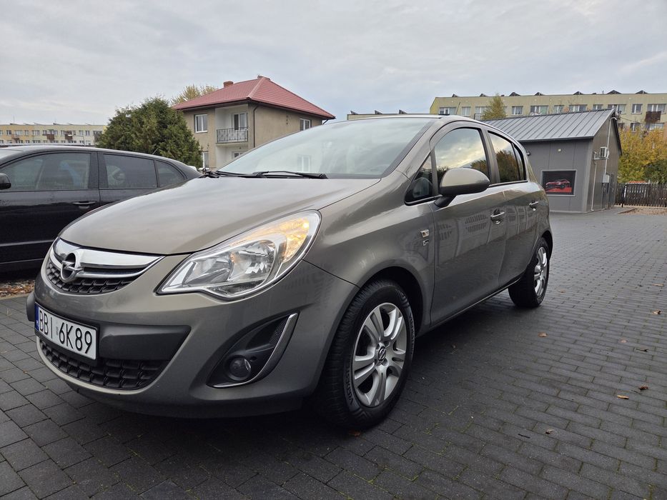 Opel Corsa 1.2 150 Jahre Opel