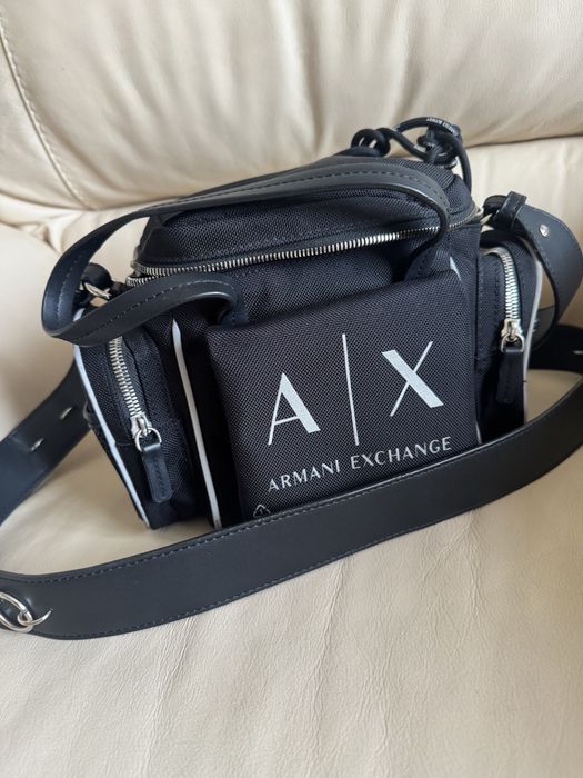 Продам сумку Armani Exchange оригинал
