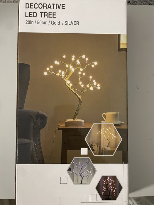 Декоративна лед гирлянда у виді сакури