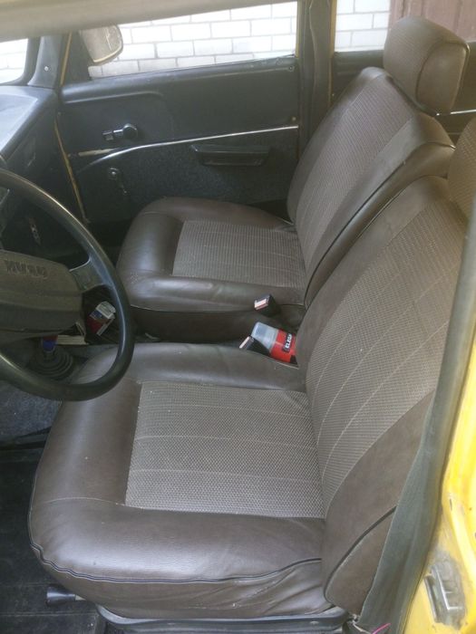 Пропоную АЗЛК 2140