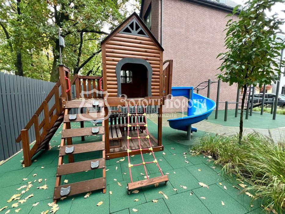 Таунхаус, 3пов. Без ремонту. Крюківщина, Бучанський район