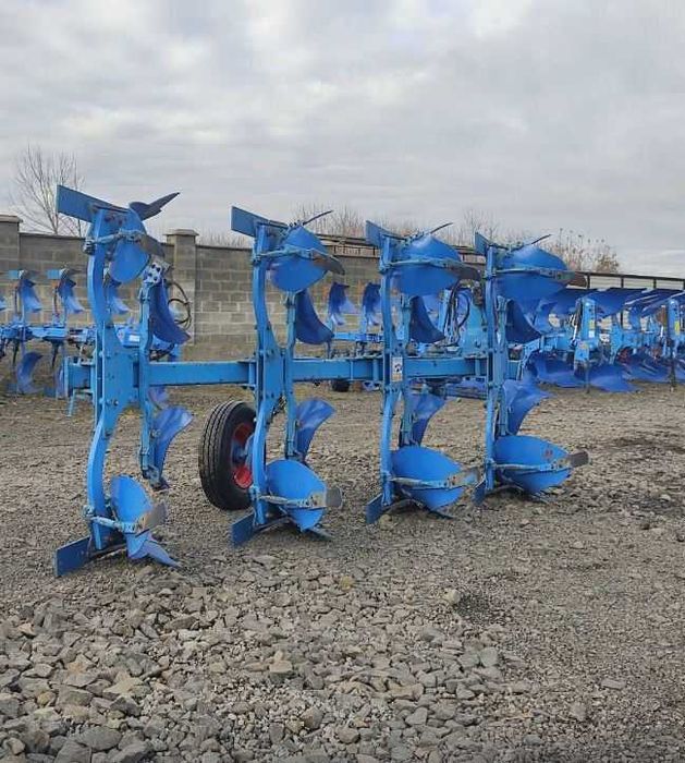 Плуг Lemken EurOpal 7 4 корп. Lemken Opal 120 із зміною ширини оранки