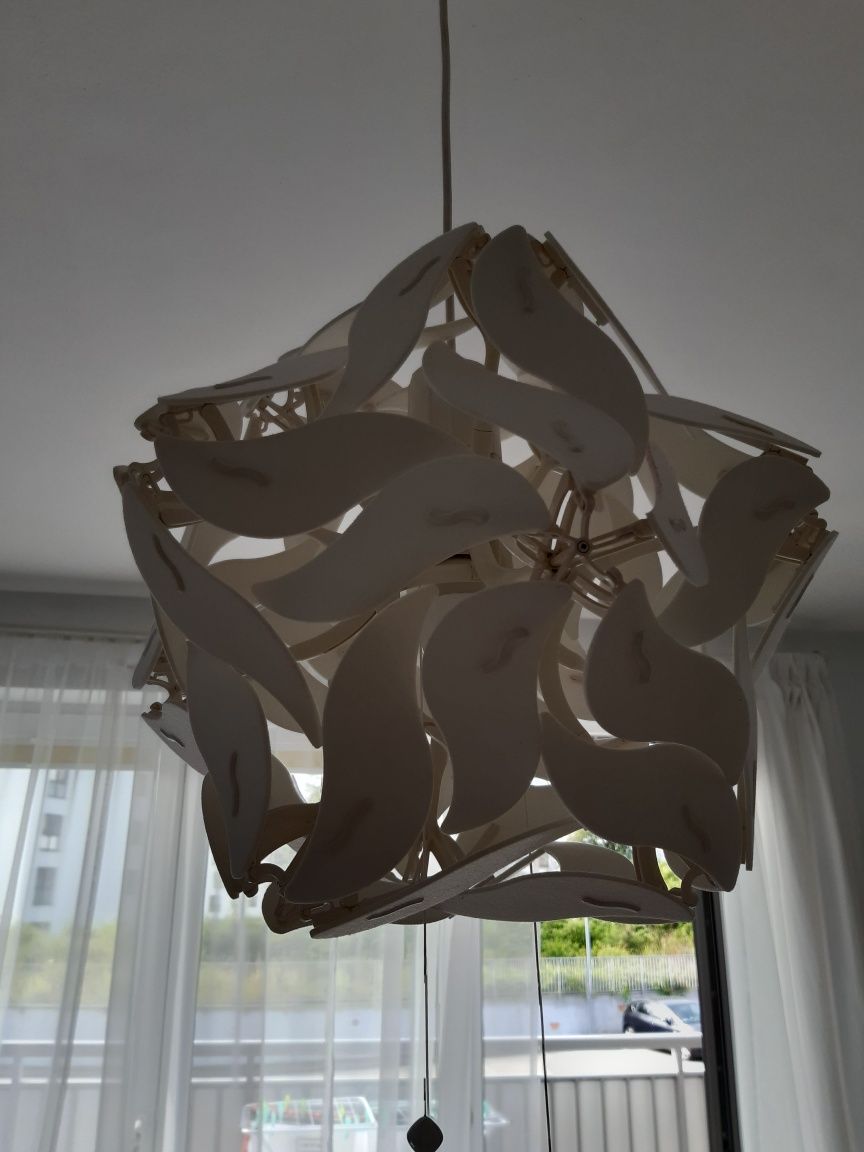 Sprzedam lampę zakupiona w sklepie Ikea