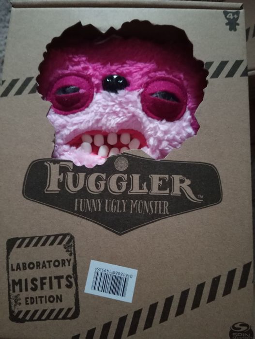 Fuggler maskotka, śmieszny pluszak