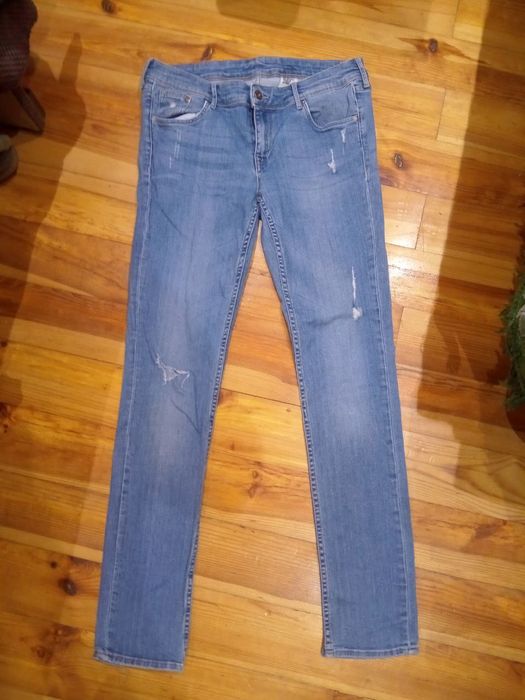 Женская косметика, одежда