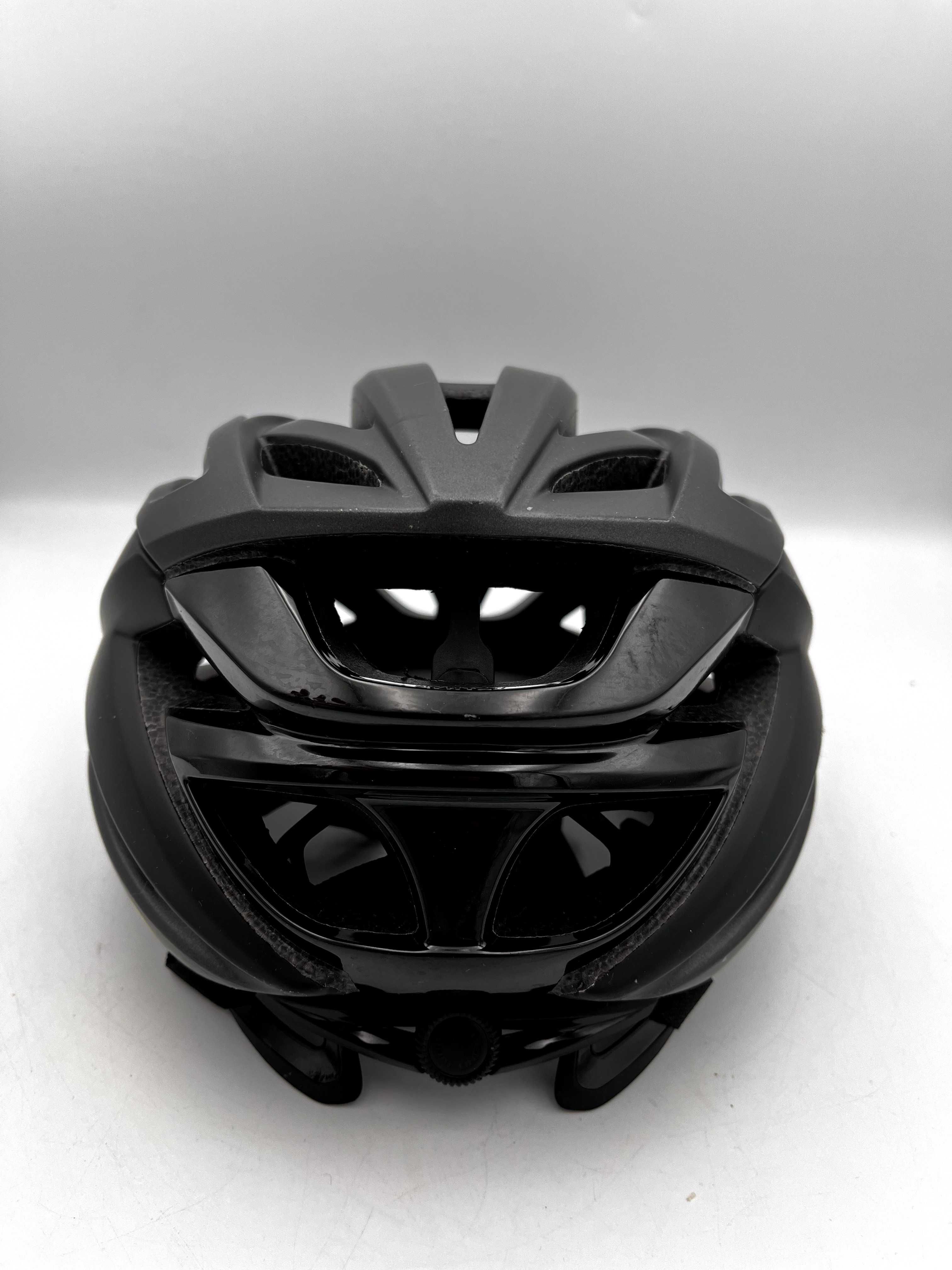 Powystawowy Kask Rowerowy Giro Syntax Mips r. M (55-59cm)