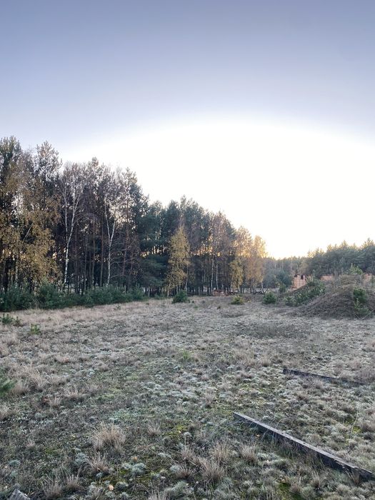 Sprzedam działkę budowalną z rozpoczetą budową domu