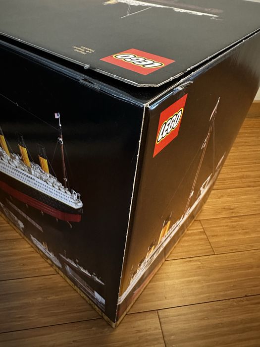 Lego Titanic (apenas a caixa, sem o lego)