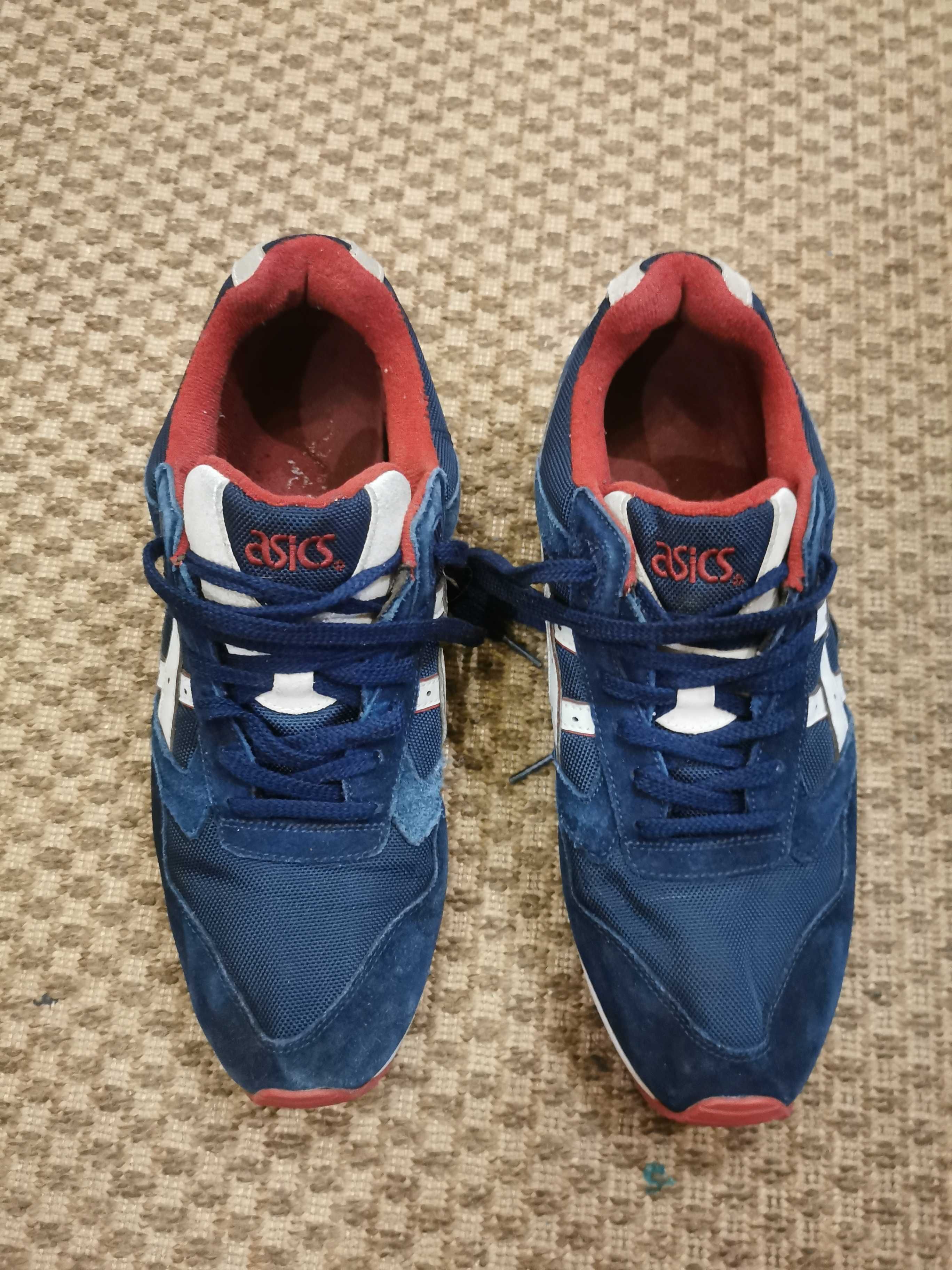 кроссовки Asics Gel Saga