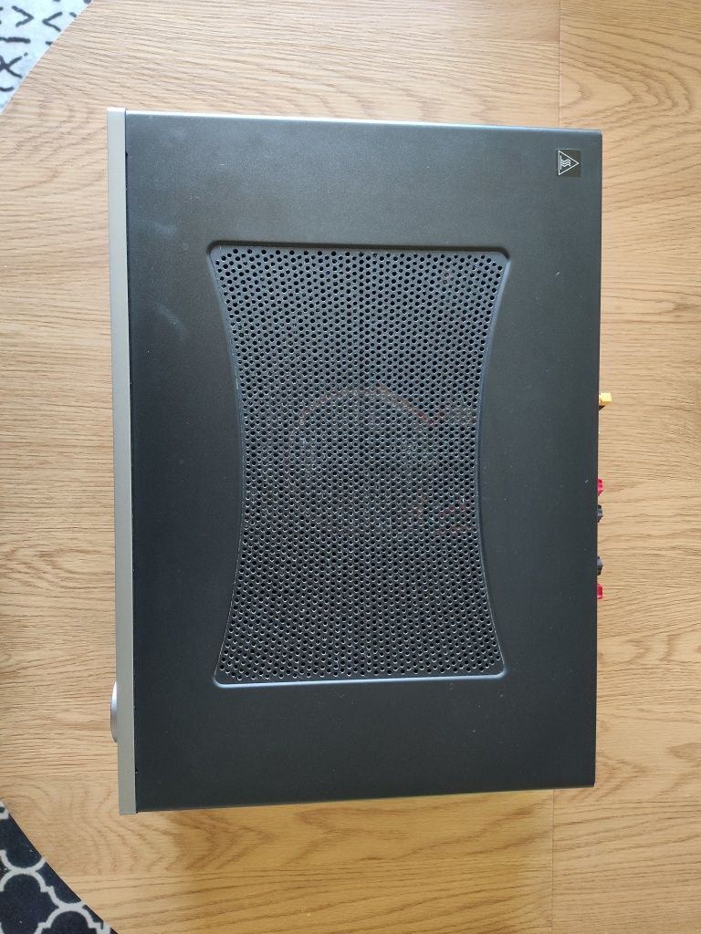 Wzmacniacz Cambridge Audio CXA81