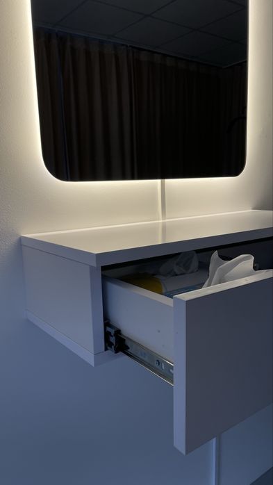 Джерепло та комод