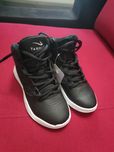 Buty sportowe rozm. 33