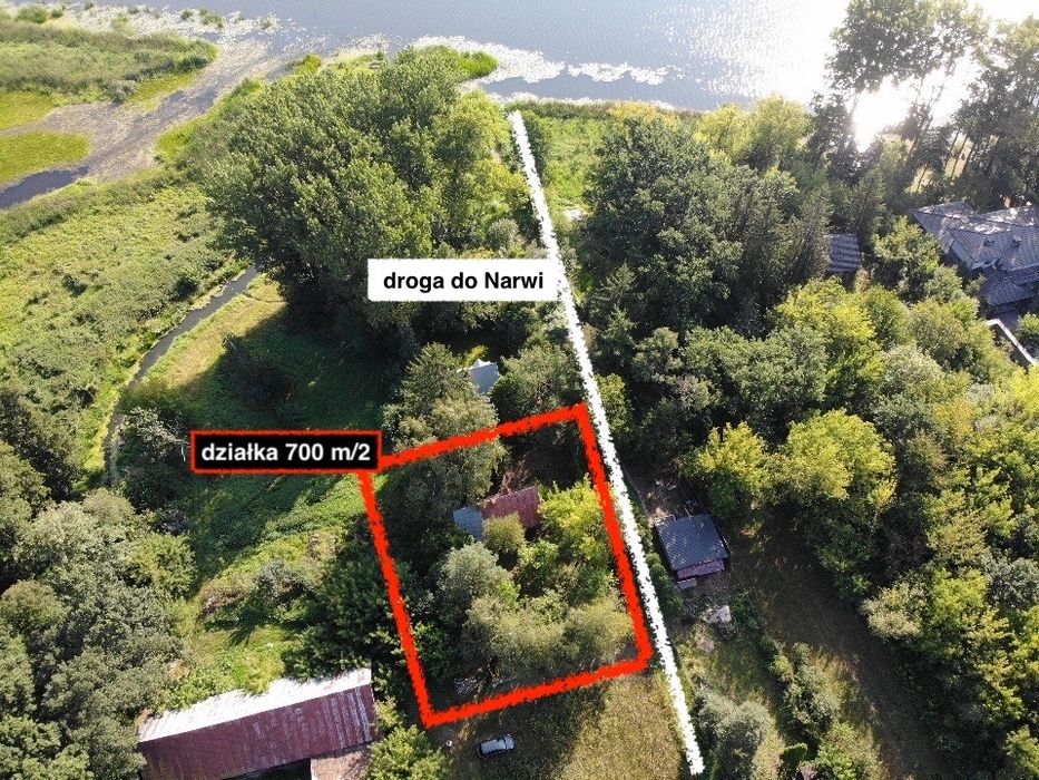 Sprzedam działkę 700m/2 z domem – 55 km od Warszawy , 100 m od Narwi.